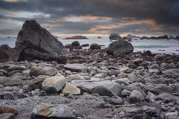 辅助神器“中至赣牌圈开挂辅助软件”开挂(透视)辅助教程